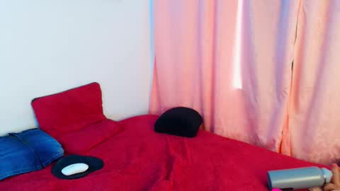 mari_mar69 online show from September 12, 12:16 pm