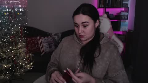 mari moore online show from December 18, 11:13 am