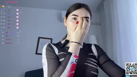 Snapshot of maria_bowie chatting on February 22, 10:51 am Maria online show from February 22, 10:51 am