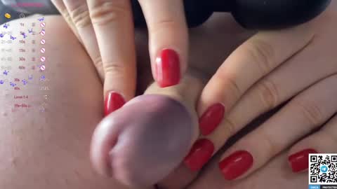 Snapshot of maria_bowie chatting on February 27, 1:28 pm Maria online show from February 27, 1:28 pm