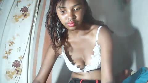 Maria online show from November 18, 1:59 pm