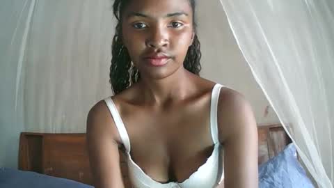 Maria online show from November 19, 5:29 am