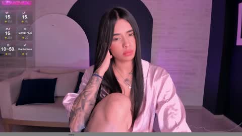 MARIA HERRERA  online show from March 12, 9:12 am