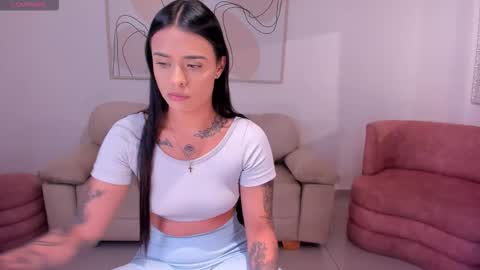 MARIA HERRERA  online show from September 17, 8:21 pm