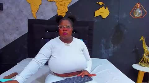  MARIAM online show from October 18, 12:39 pm