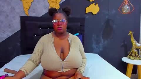  MARIAM online show from October 22, 12:38 pm