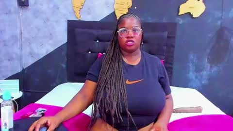  MARIAM online show from October 24, 1:18 pm