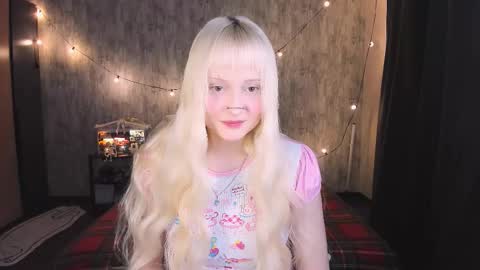 Maria online show from November 23, 12:10 am