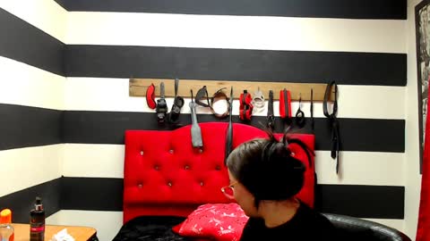 Marian online show from January 14, 10:48 am