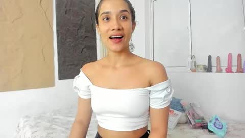 Marian online show from October 18, 11:00 am