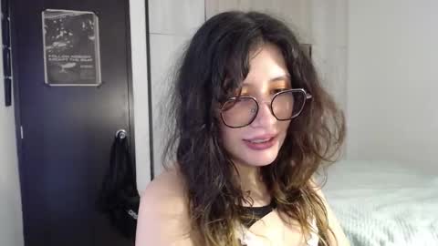 Mariana online show from October 27, 9:19 pm