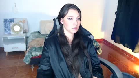 mariana__666 online show from November 3, 9:21 am