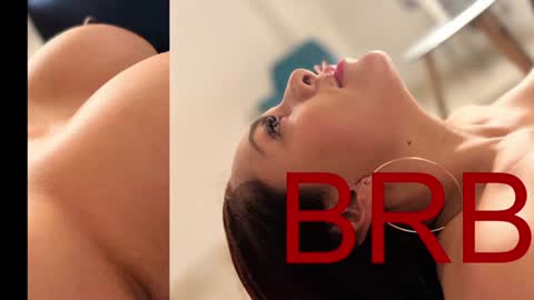 Snapshot of mariana_vidal chatting on January 28, 11:39 pm mariana vidal online show from January 28, 11:39 pm