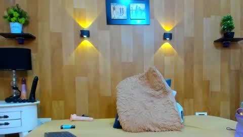 Snapshot of marianaa_aangel chatting on February 9, 5:33 pm Mariana Angel online show from February 9, 5:33 pm