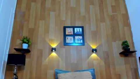 Snapshot of marianaa_aangel chatting on March 5, 8:10 pm Mariana Angel online show from March 5, 8:10 pm