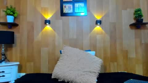 Snapshot of marianaa_aangel chatting on March 9, 12:42 pm Mariana Angel online show from March 9, 12:42 pm