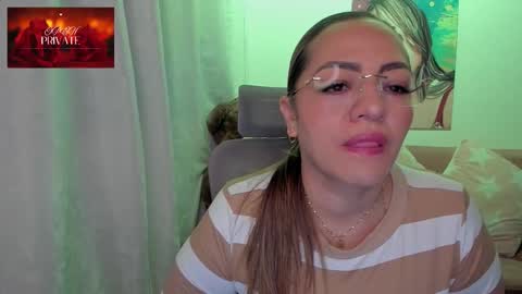 Snapshot of marianalopez81 chatting on September 27, 12:48 am Mariana Lopez online show from September 27, 12:48 am