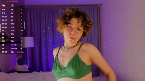 Mariana online show from November 29, 6:11 pm