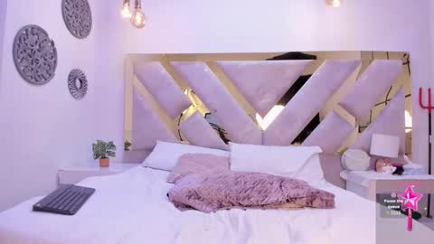 Snapshot of marianee_rousse chatting on September 25, 11:19 pm Marianee Rousse online show from September 25, 11:19 pm