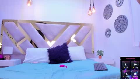 Snapshot of marianee_rousse chatting on October 2, 10:28 pm Marianee Rousse online show from October 2, 10:28 pm