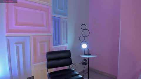 Snapshot of mariannelane1 chatting on November 13, 8:30 pm Marianne online show from November 13, 8:30 pm