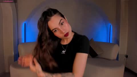 Snapshot of mariannelane1 chatting on November 26, 1:50 am Marianne online show from November 26, 1:50 am