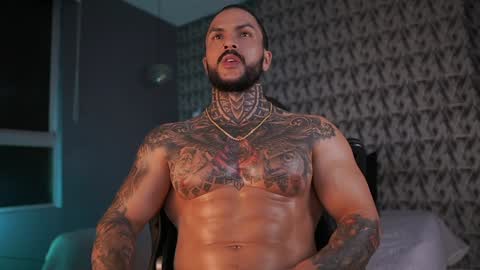 Snapshot of mariano_costa chatting on December 19, 6:34 am Mariano Costa online show from December 19, 6:34 am