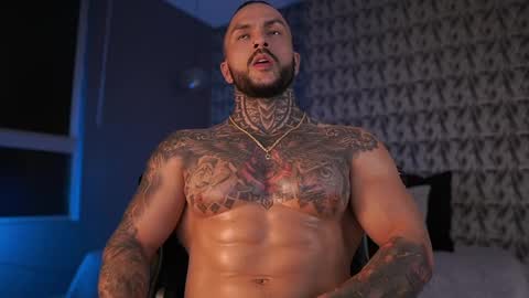 Snapshot of mariano_costa chatting on January 6, 2:15 am Mariano Costa online show from January 6, 2:15 am