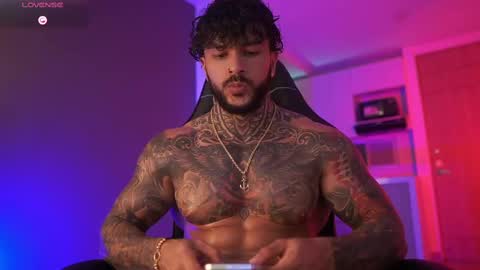 Snapshot of mariano_costa chatting on October 13, 12:21 am Mariano Costa online show from October 13, 12:21 am