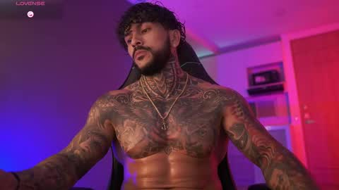 Snapshot of mariano_costa chatting on October 18, 2:36 am Mariano Costa online show from October 18, 2:36 am