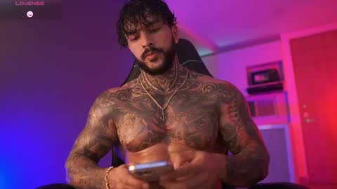 Snapshot of mariano_costa chatting on October 20, 4:46 am Mariano Costa online show from October 20, 4:46 am