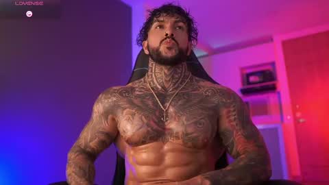 Snapshot of mariano_costa chatting on October 28, 5:33 am Mariano Costa online show from October 28, 5:33 am