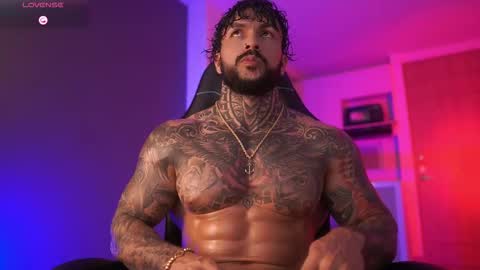 Snapshot of mariano_costa chatting on November 7, 5:40 am Mariano Costa online show from November 7, 5:40 am