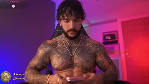 Snapshot of mariano_costa chatting on November 27, 11:40 pm Mariano Costa online show from November 27, 11:40 pm