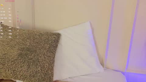 Maria Pettit online show from November 1, 11:45 am