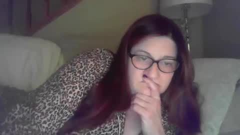 Snapshot of mariemasturbates chatting on November 9, 2:32 am Marie online show from November 9, 2:32 am