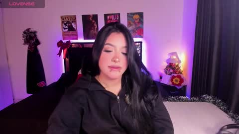 Mariana Hasper online show from December 3, 5:15 am