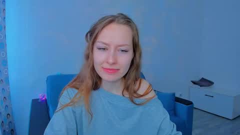 Snapshot of marilinal chatting on February 7, 7:07 am Marilina online show from February 7, 7:07 am