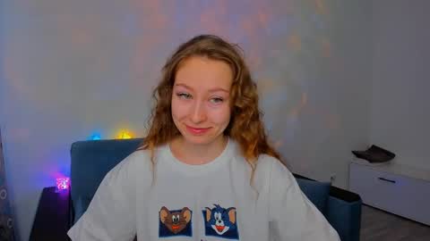 Snapshot of marilinal chatting on February 12, 4:01 am Marilina online show from February 12, 4:01 am