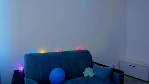 Snapshot of marilinal chatting on February 18, 8:16 am Marilina online show from February 18, 8:16 am