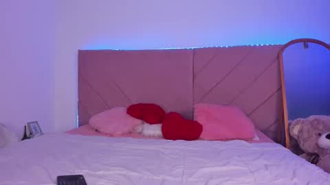 Marily Daniela online show from November 28, 2:14 am