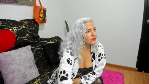 marilyn70 online show from October 12, 12:20 am