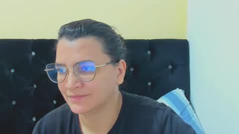 MARILYN SEXY online show from December 23, 3:33 pm