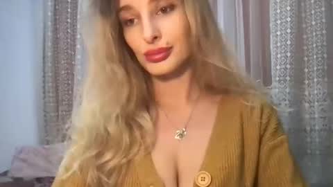 MarilynDevilish online show from December 26, 9:58 pm