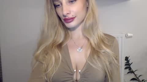 MarilynDevilish online show from January 4, 12:16 am