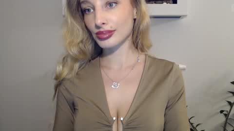 MarilynDevilish online show from January 13, 3:47 pm