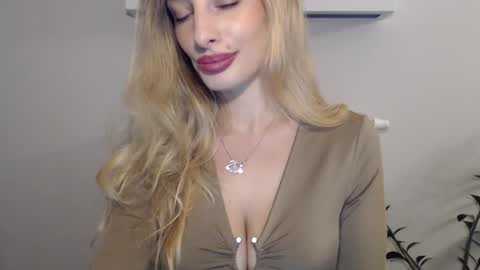 MarilynDevilish online show from January 13, 6:49 pm