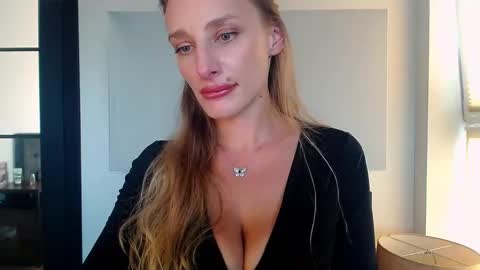 MarilynDevilish online show from September 9, 4:28 pm