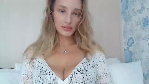 MarilynDevilish online show from October 24, 1:57 am