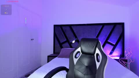 Snapshot of marilyndupont chatting on September 30, 4:39 am Marilyn online show from September 30, 4:39 am